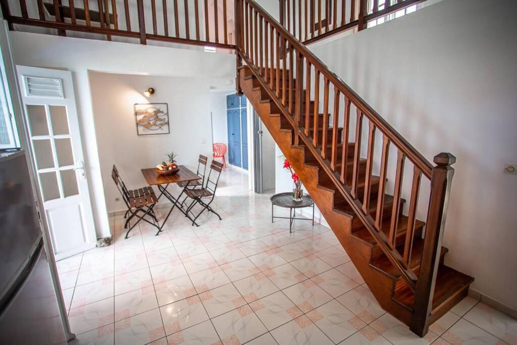 Vwe Moun Bay Apartment Десе Екстериор снимка