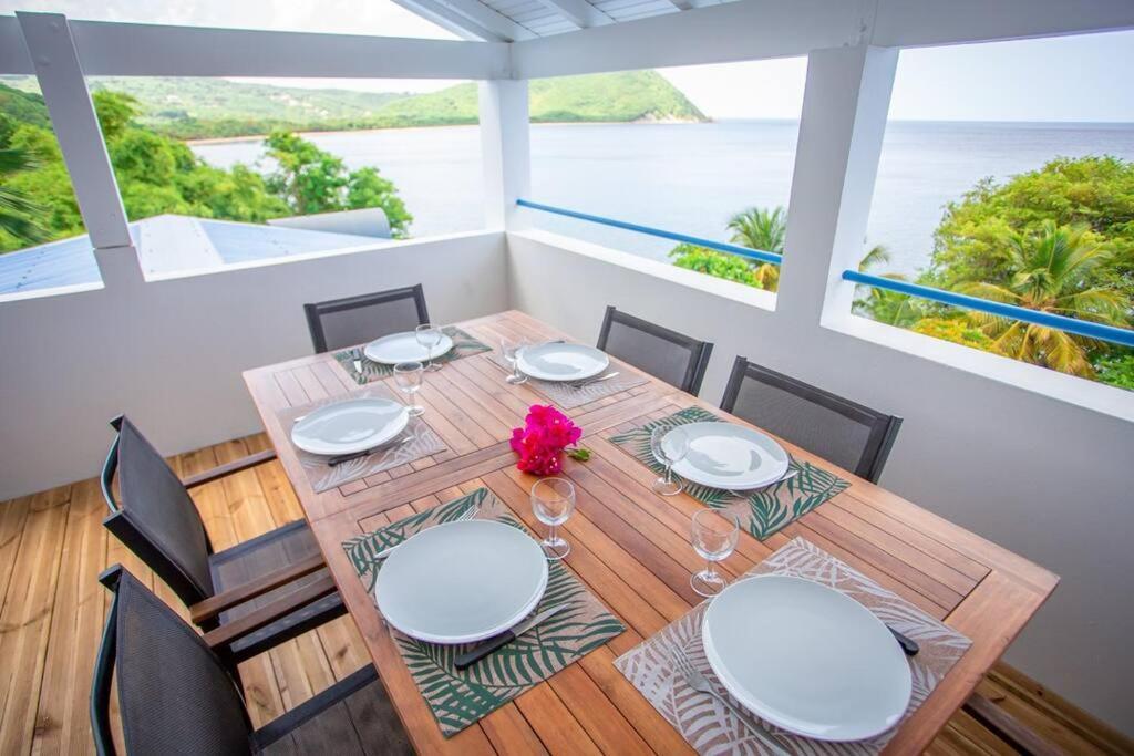 Vwe Moun Bay Apartment Десе Екстериор снимка